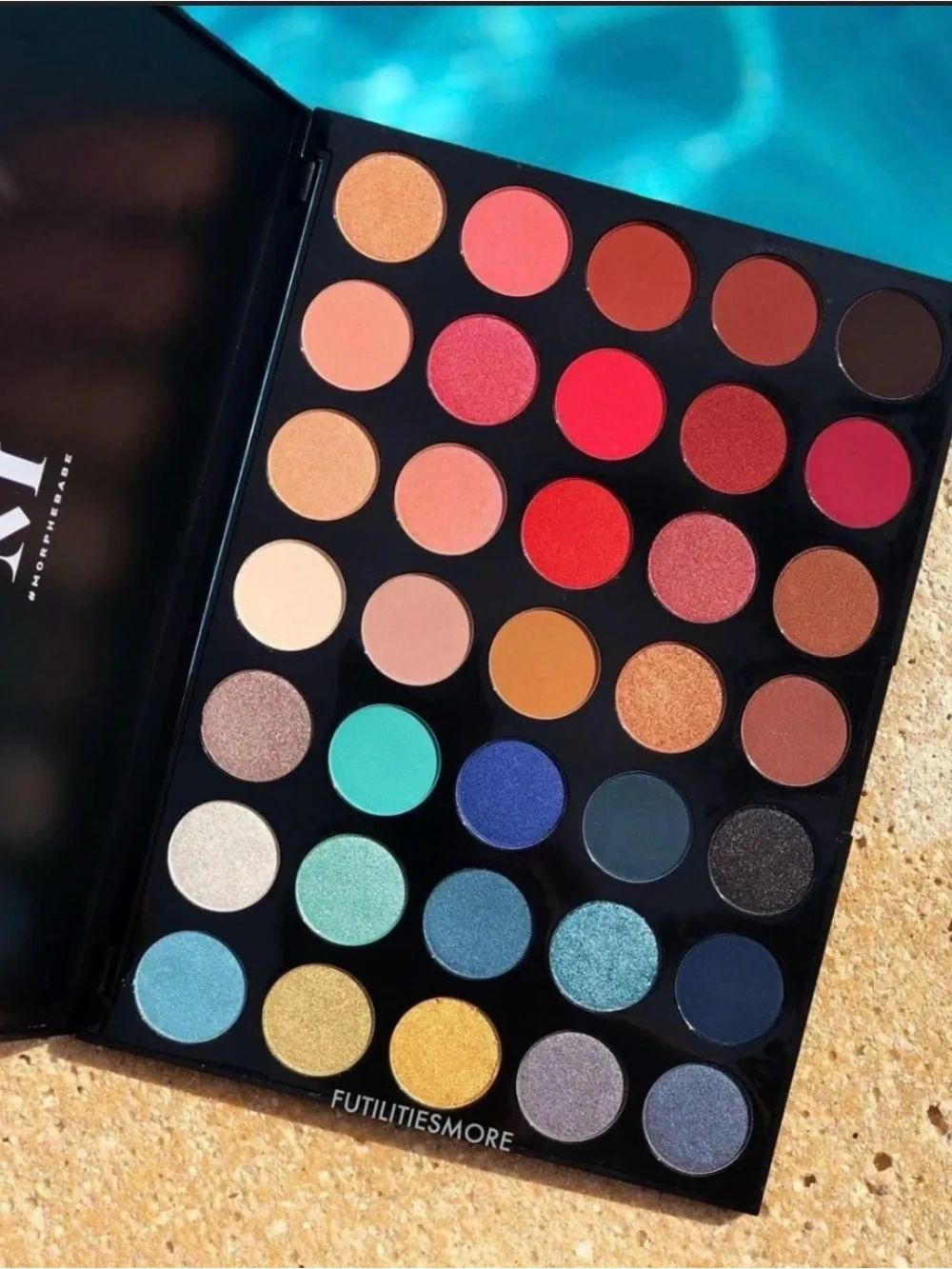 Morphe 35H Hot Spot Eyeshadow Palette - Black